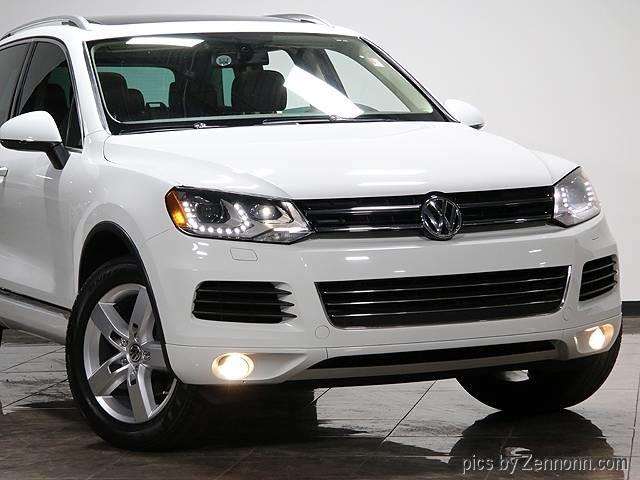 Volkswagen Touareg 2014 photo 1